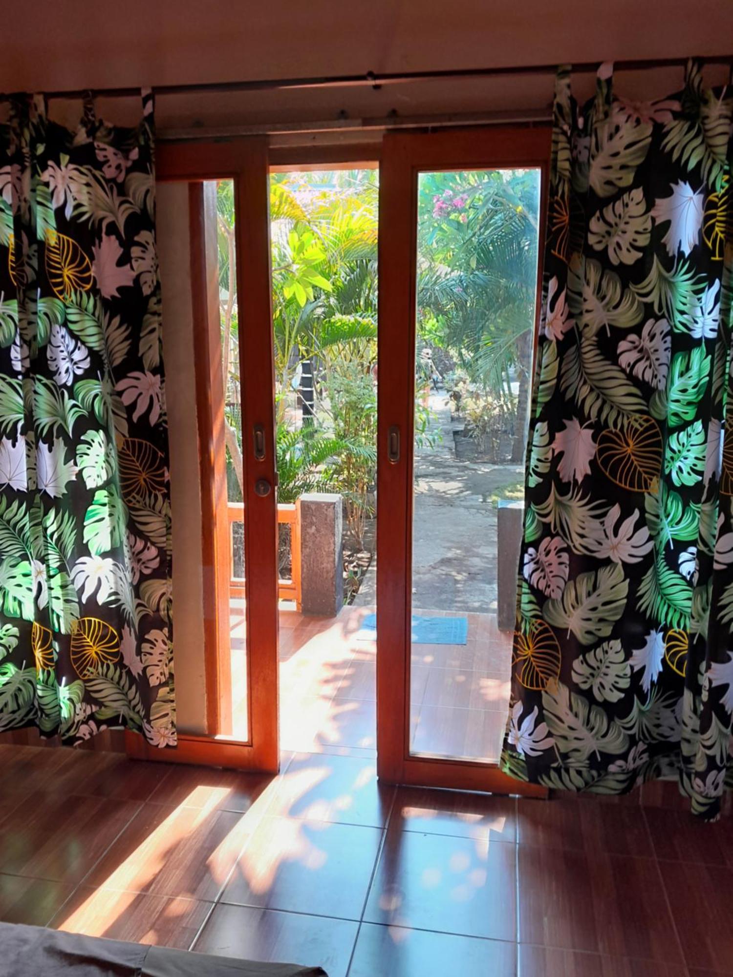 Hotel Florine'S Garden Gili Air Exteriér fotografie
